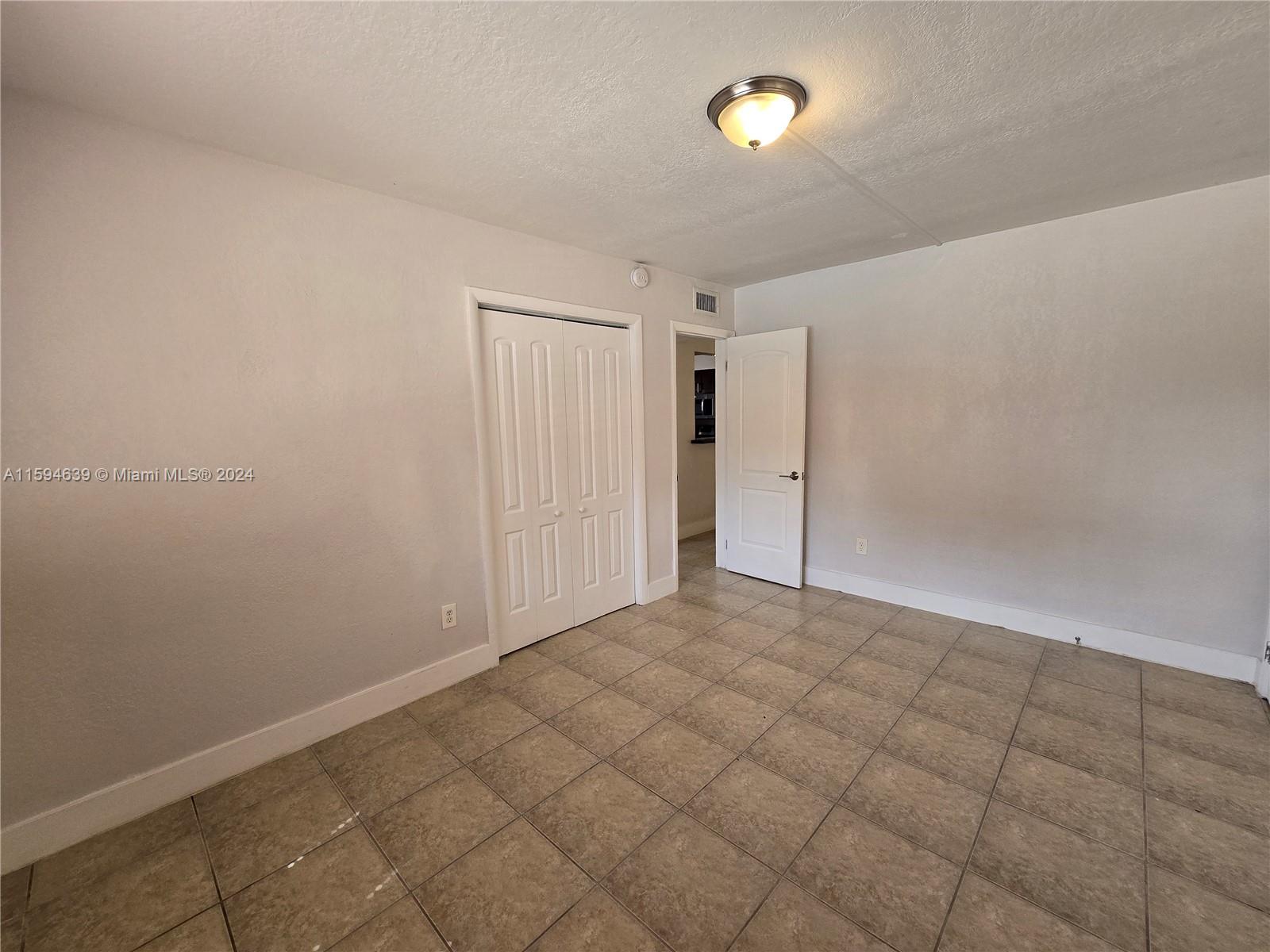 RIVER GRAND II CONDO - Residential Lease