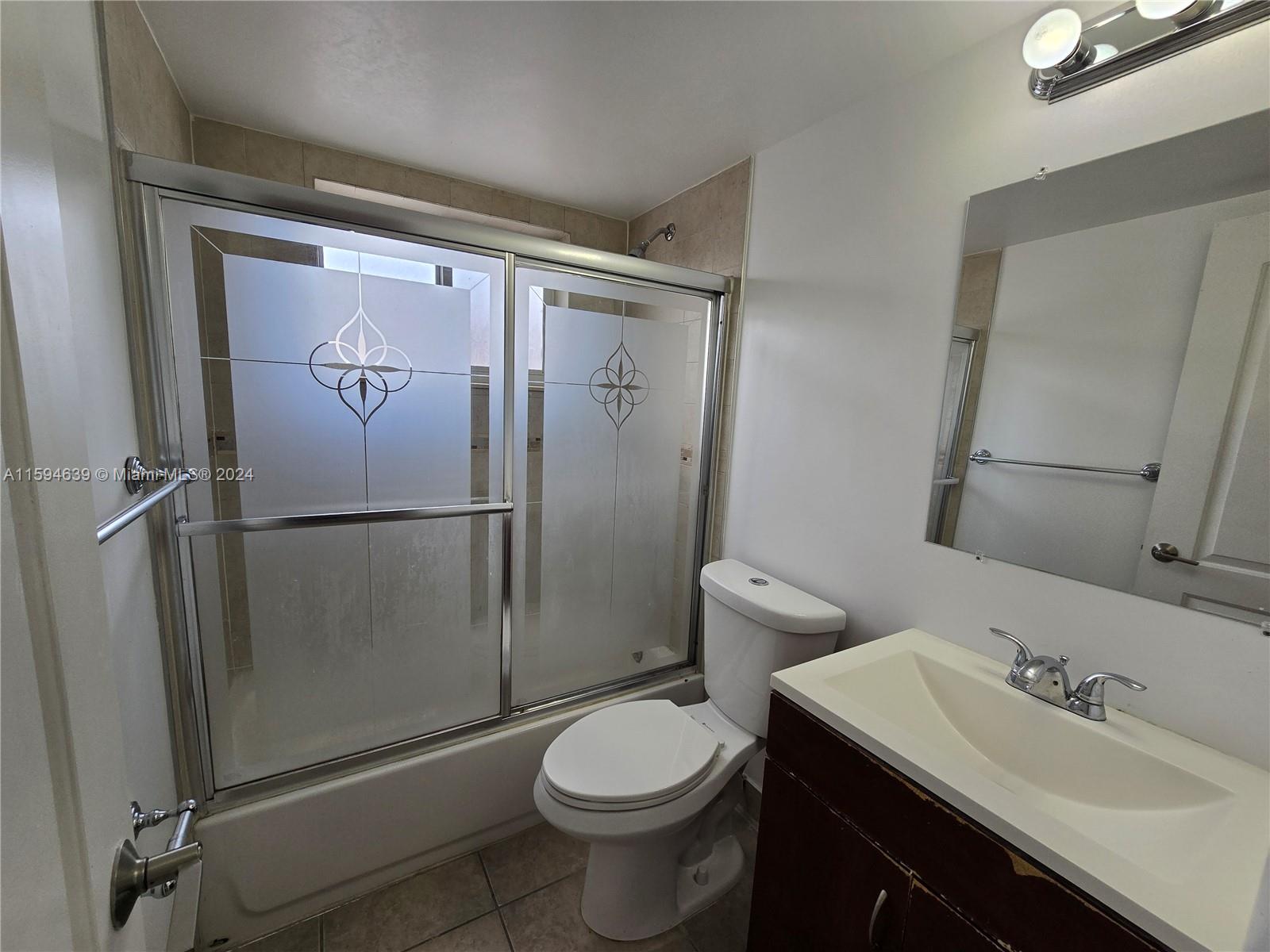 RIVER GRAND II CONDO - Residential Lease