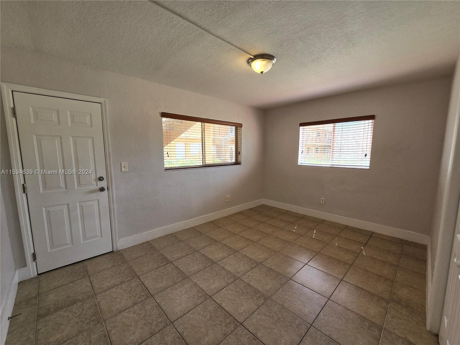 RIVER GRAND II CONDO - Residential Lease