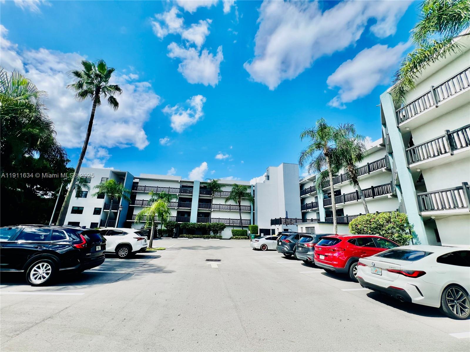 MANARANDA VILLAGE CONDO - Residential Lease