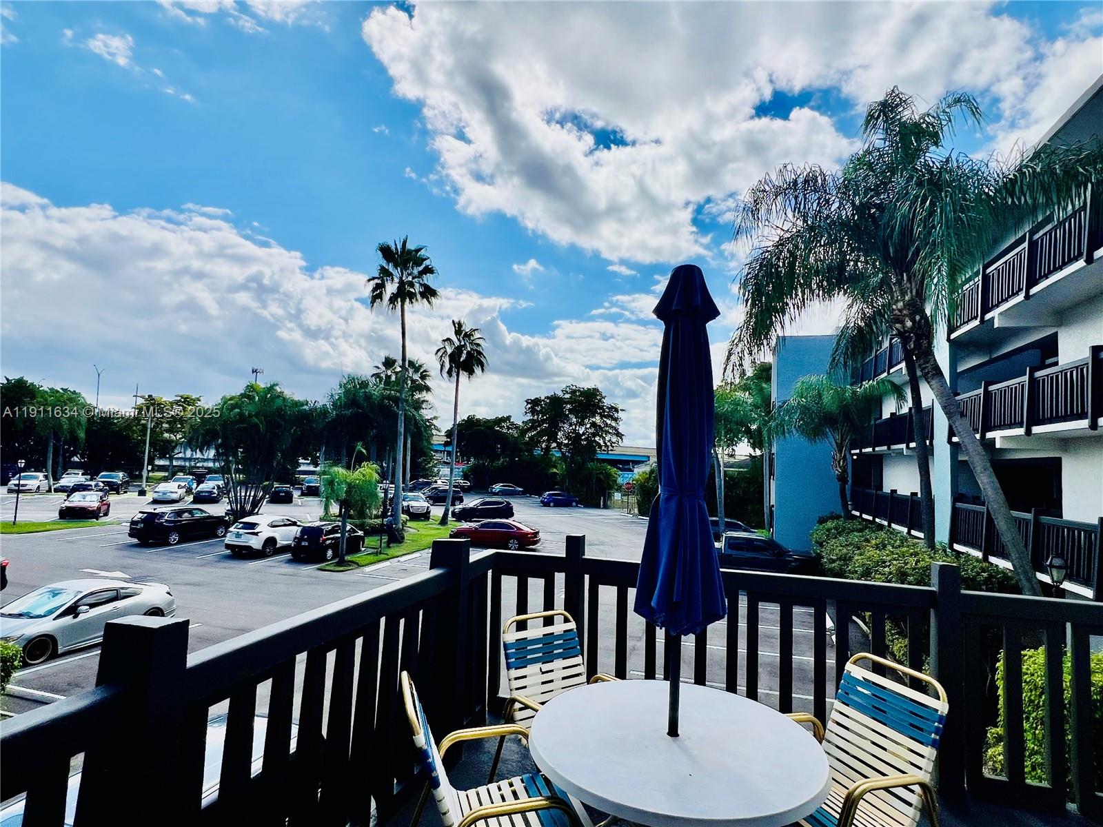 MANARANDA VILLAGE CONDO - Residential Lease