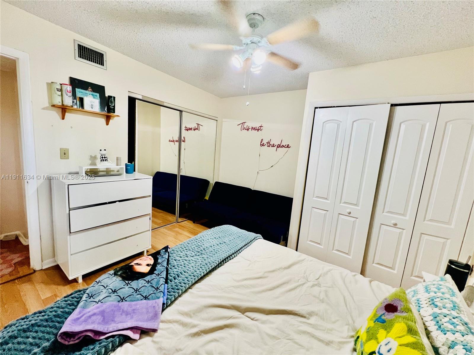 MANARANDA VILLAGE CONDO - Residential Lease