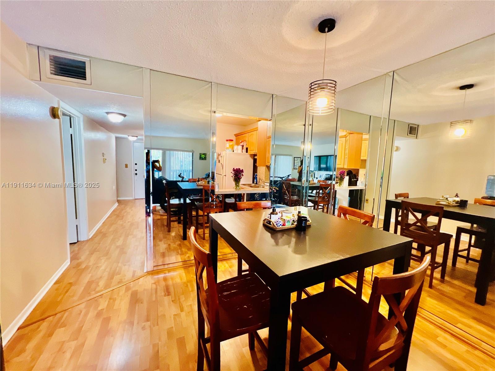 MANARANDA VILLAGE CONDO - Residential Lease