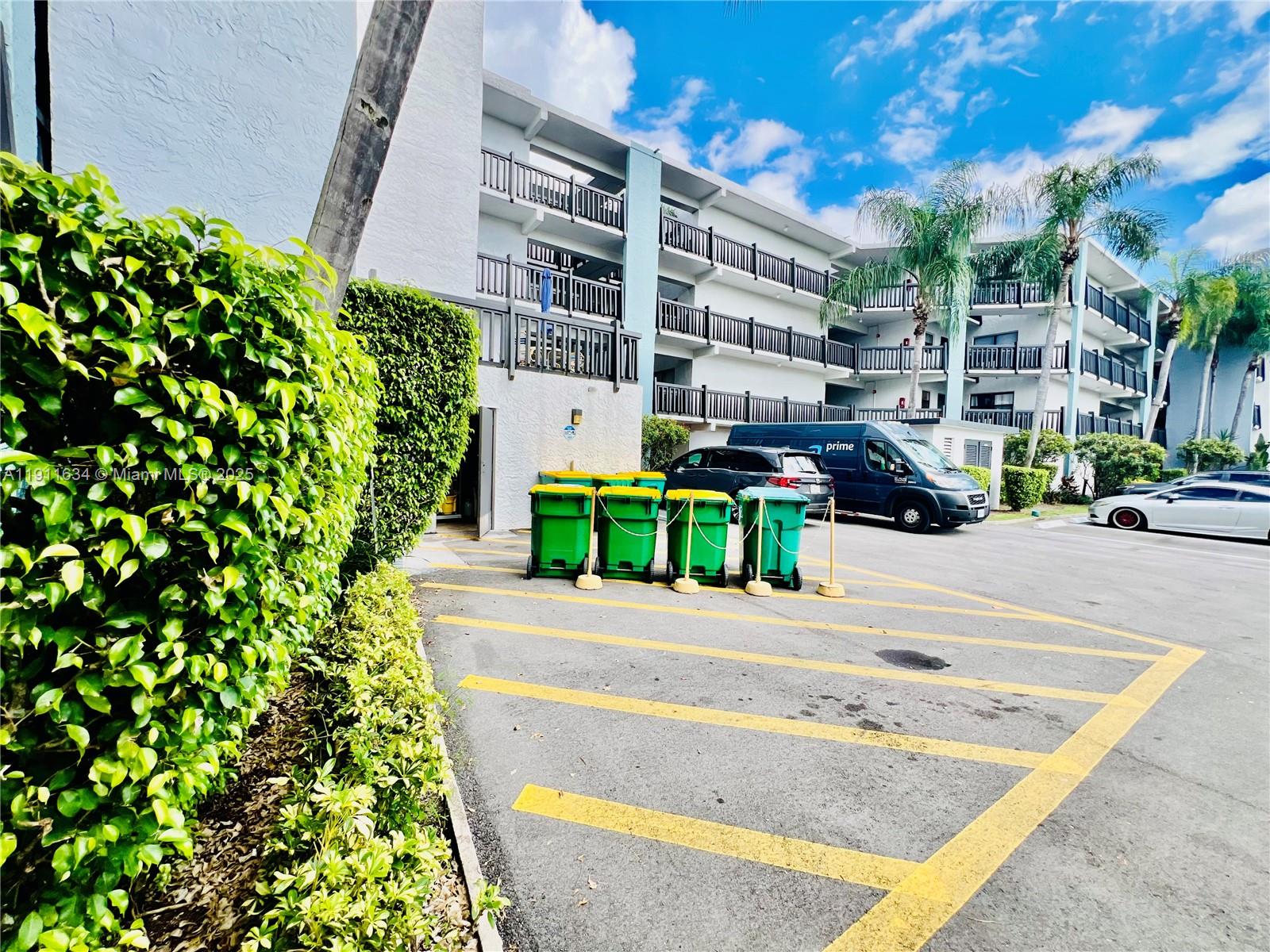 MANARANDA VILLAGE CONDO - Residential Lease