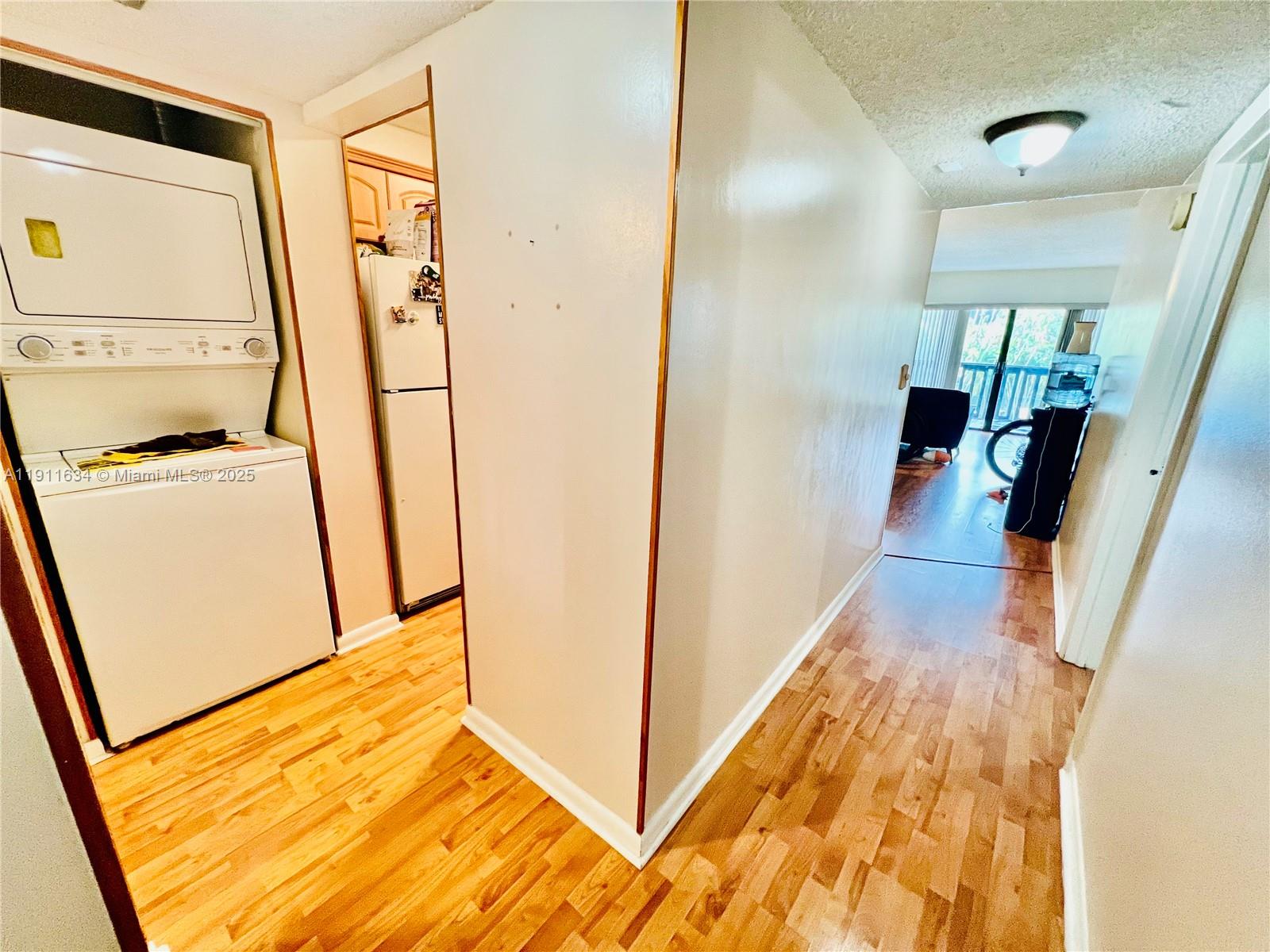 MANARANDA VILLAGE CONDO - Residential Lease