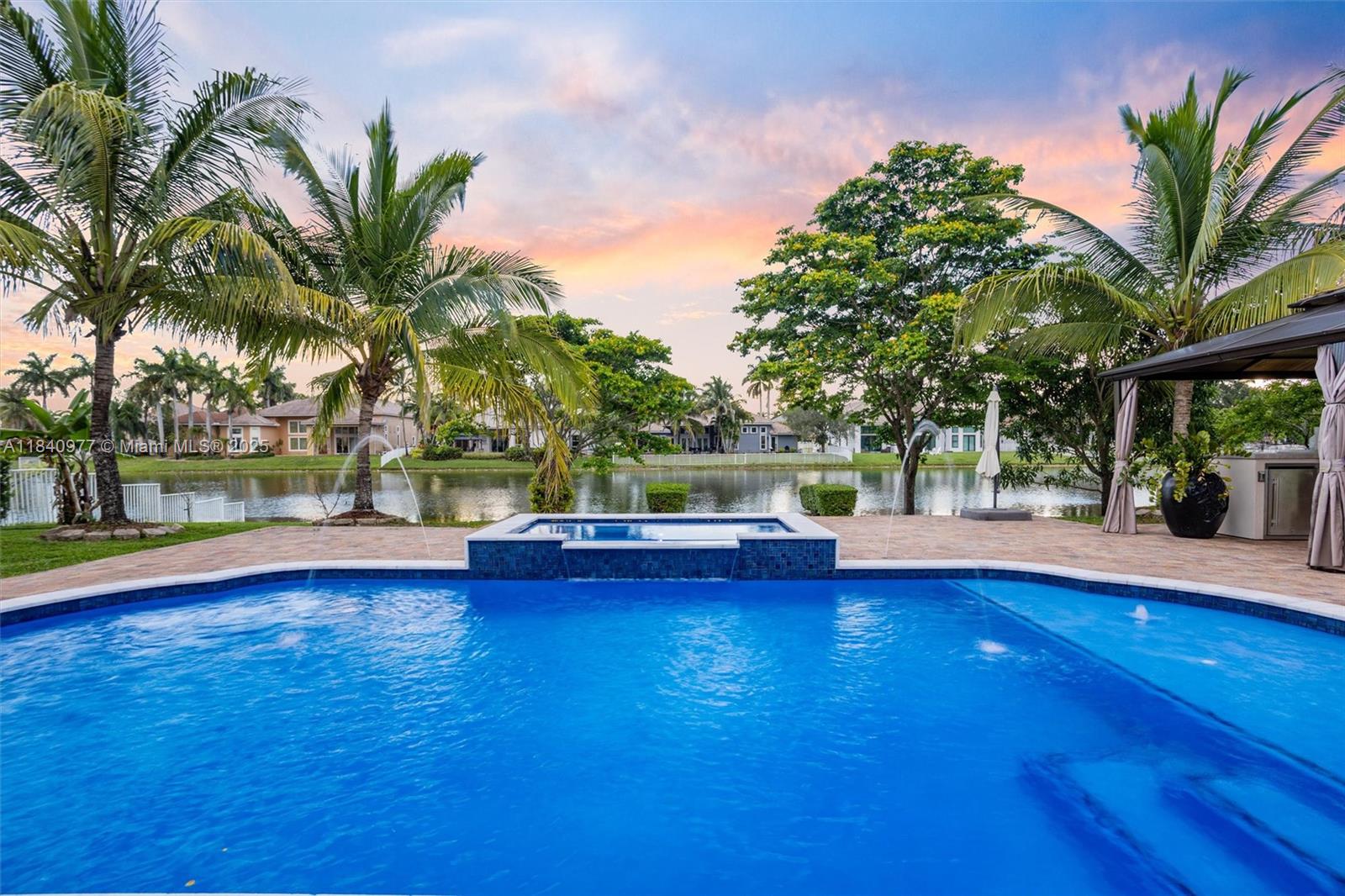 1885 NW 139th Ter