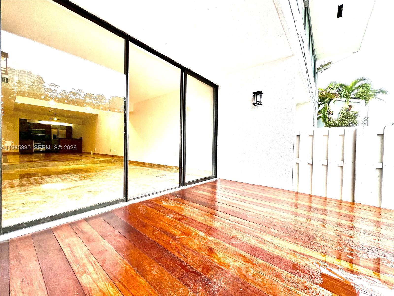 POINCIANA IS YT & RCQ CLU - Residential