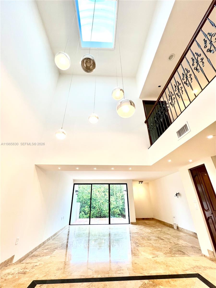 POINCIANA IS YT & RCQ CLU - Residential