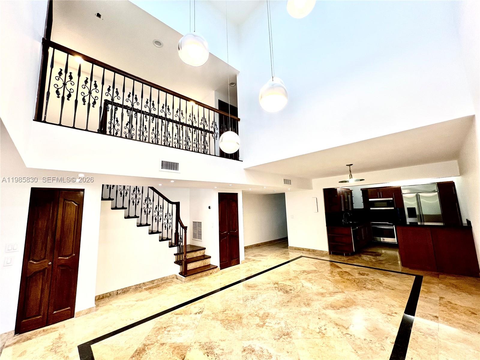 POINCIANA IS YT & RCQ CLU - Residential