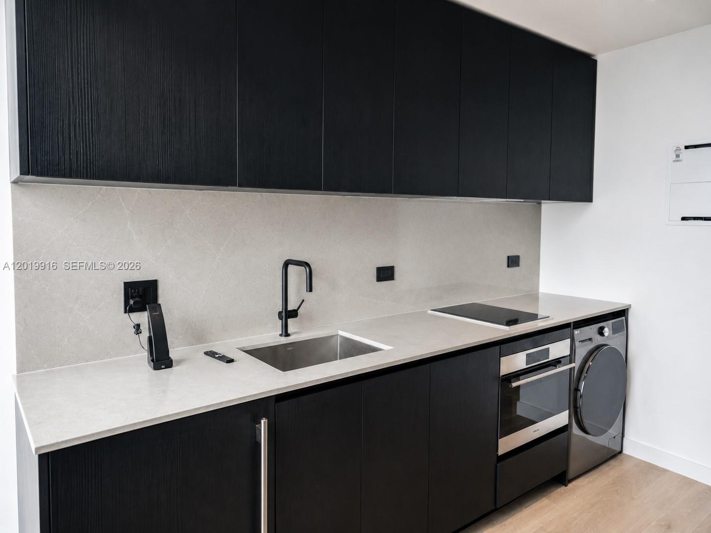 MIAMI NORTH - Residential
