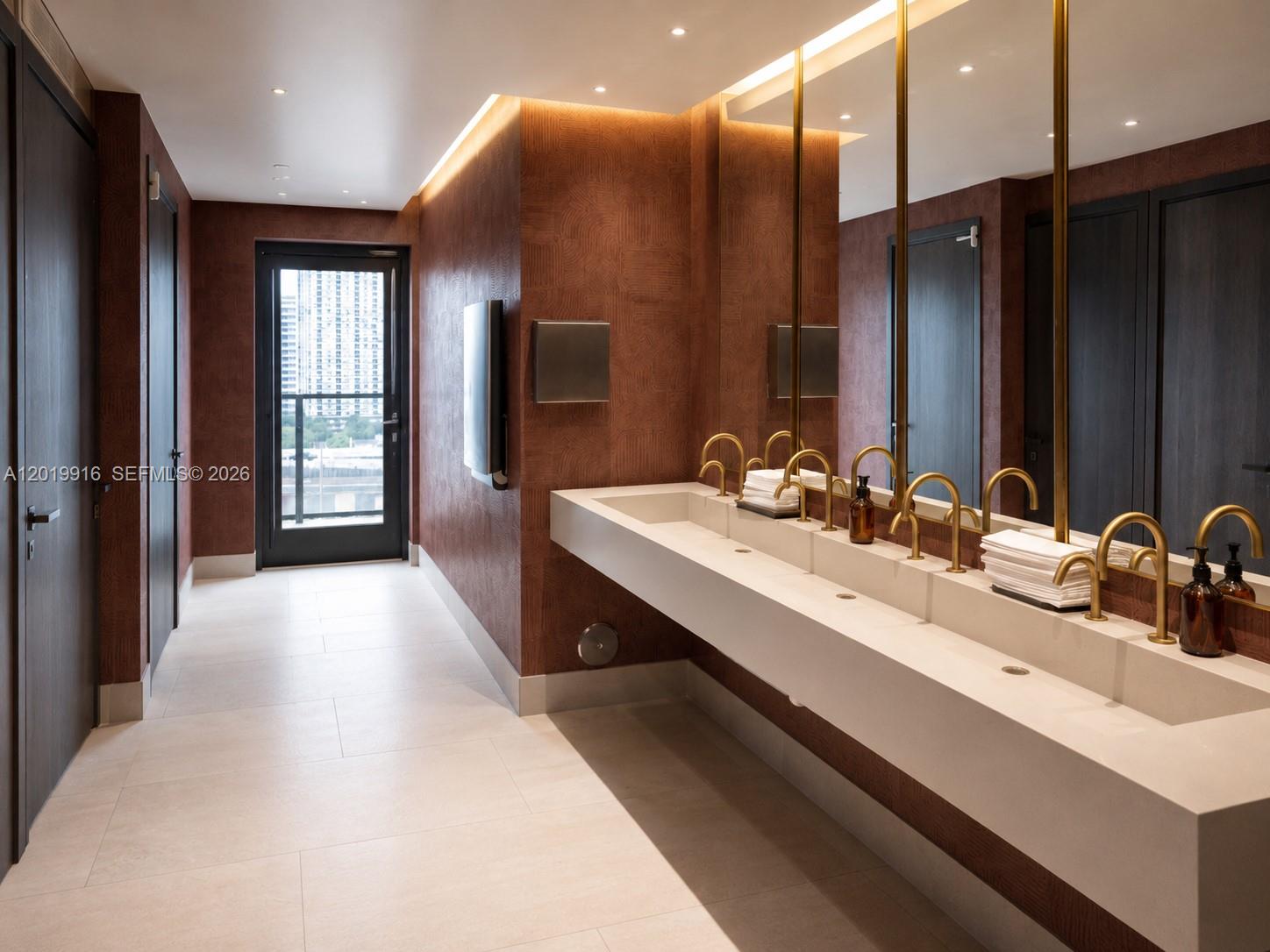 MIAMI NORTH - Residential