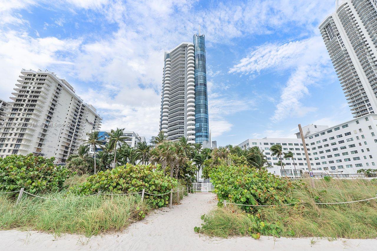 LA GORCE PALACE CONDO - Residential