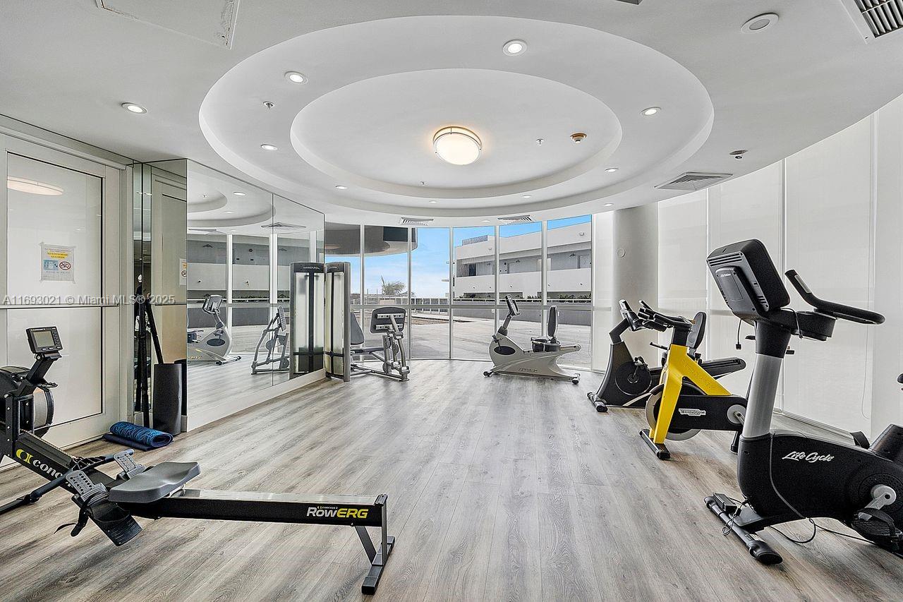 LA GORCE PALACE CONDO - Residential