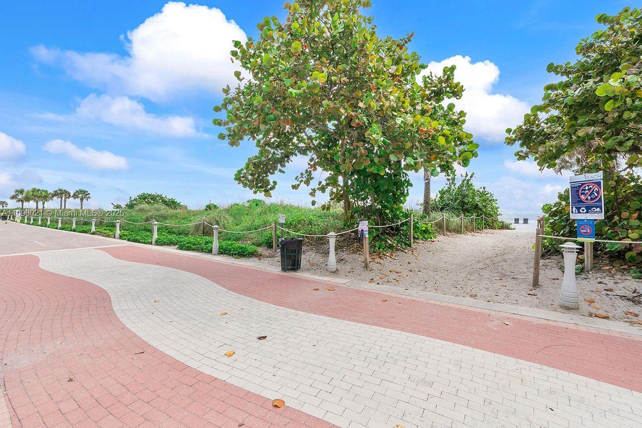 LA GORCE PALACE CONDO - Residential