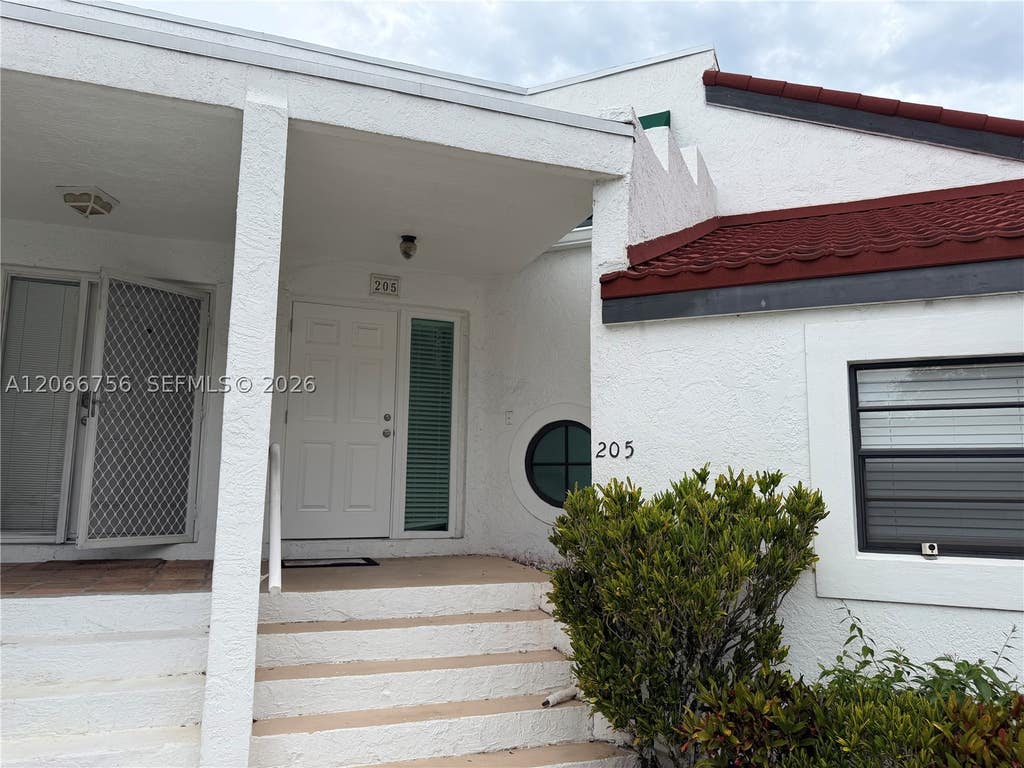 Photo of Deerfield Beach, FL 33442 (MLS # A12066756)