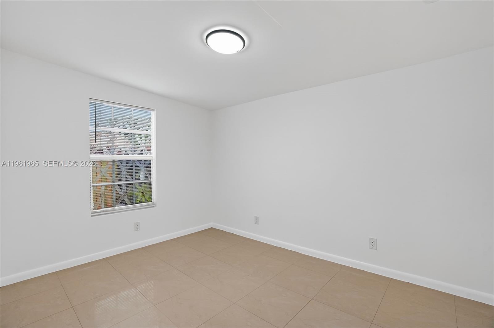 TAMIAMI CITY REVISED - Residential Lease