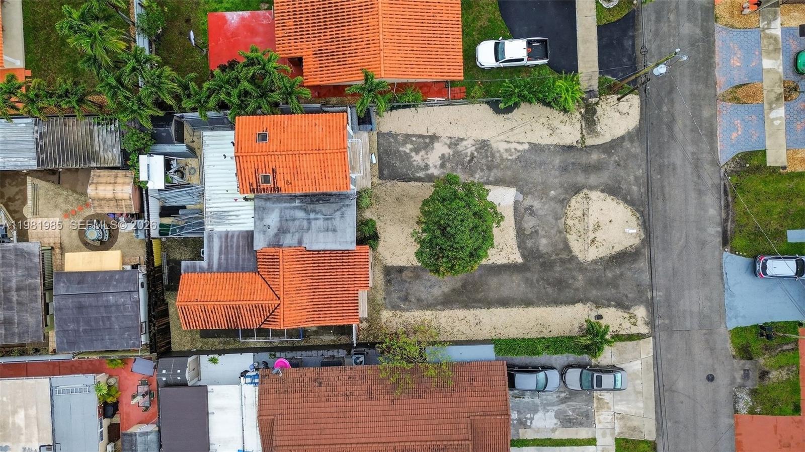 TAMIAMI CITY REVISED - Residential Lease