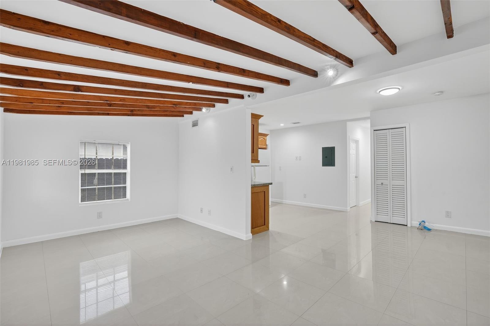 TAMIAMI CITY REVISED - Residential Lease