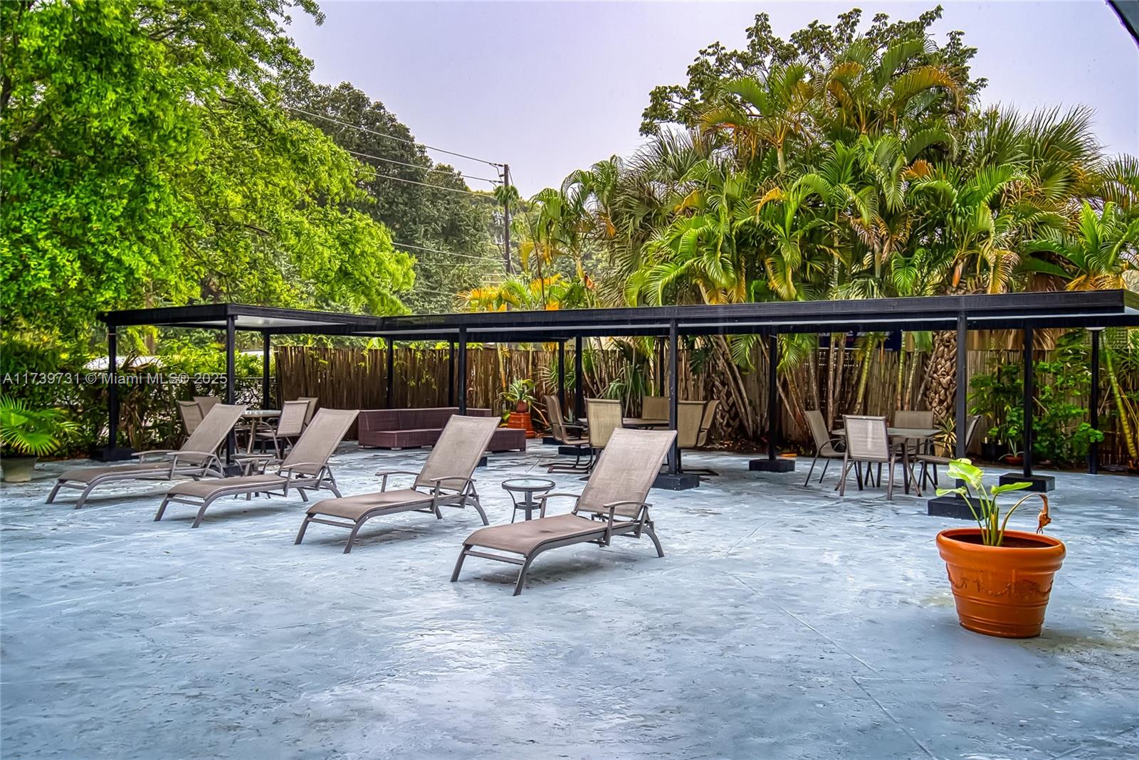 WOODSIDE APTS CONDO - Residential