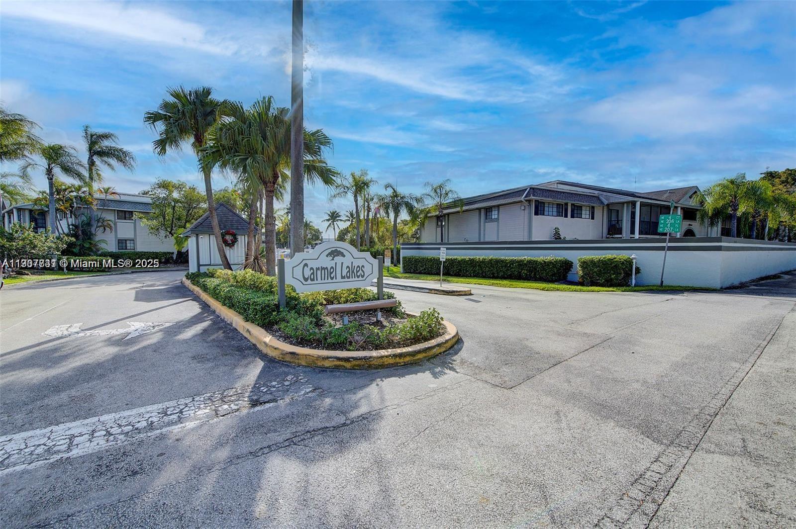 CARMEL LAKES CONDO NO 6 - Residential