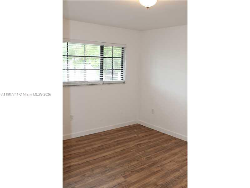 CARMEL LAKES CONDO NO 6 - Residential