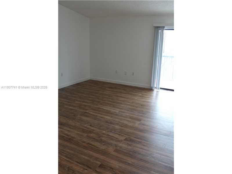 CARMEL LAKES CONDO NO 6 - Residential