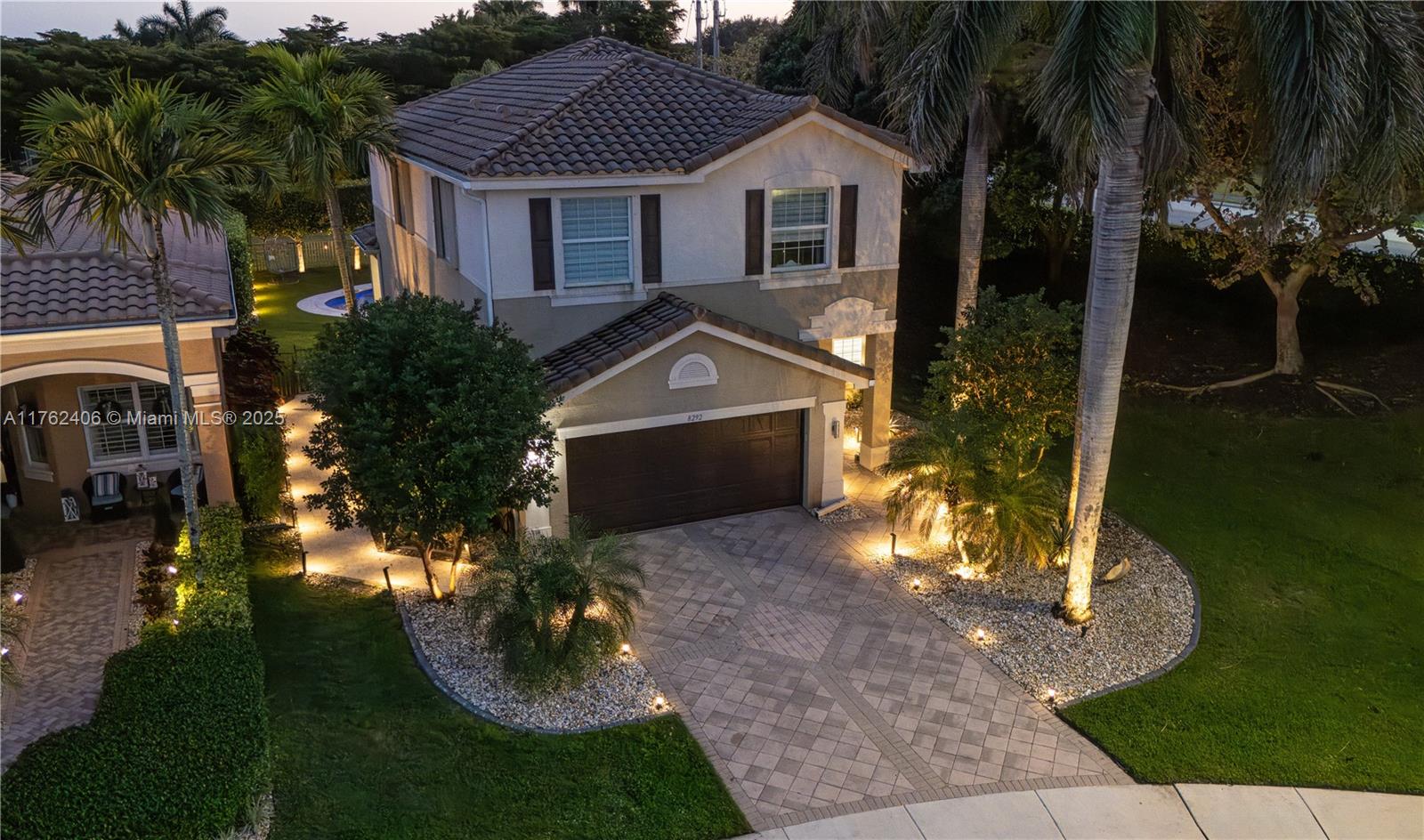 TRAILS AT CANYON 2 - Residential Lease