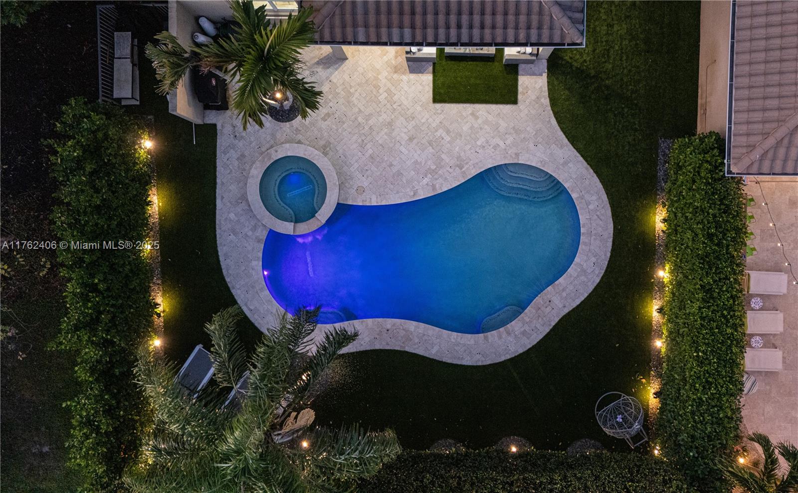 TRAILS AT CANYON 2 - Residential Lease