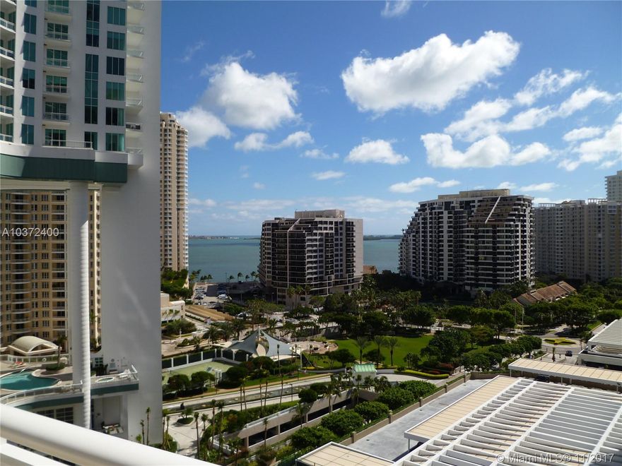 2 parking spaces and 1 storage are assigned to this unit. Beautiful newly renovated 2 bedroom, 2 and a half bath corner unit w/great views. Stunning new tiles floors, California closets and light fixtures. Top of the line appliances, Italian cabinetry and granite counter top. Great amenities include tennis and racquetball courts, gym & infinity pool. In Brickell Key and near Mary Brickell Village, Brickell City Centre and Brickell Financial District. Minutes away from Downtown Miami and Bayside Marketplace.