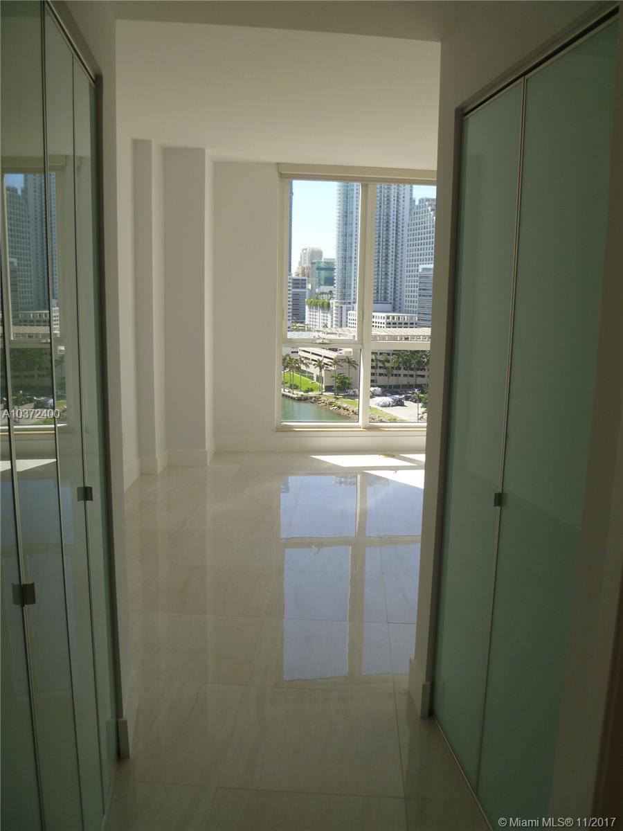 CARBONELL CONDOMINIUM - Residential Lease