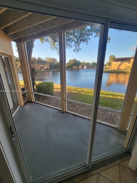 PALM LAKE CONDO - Residential Lease