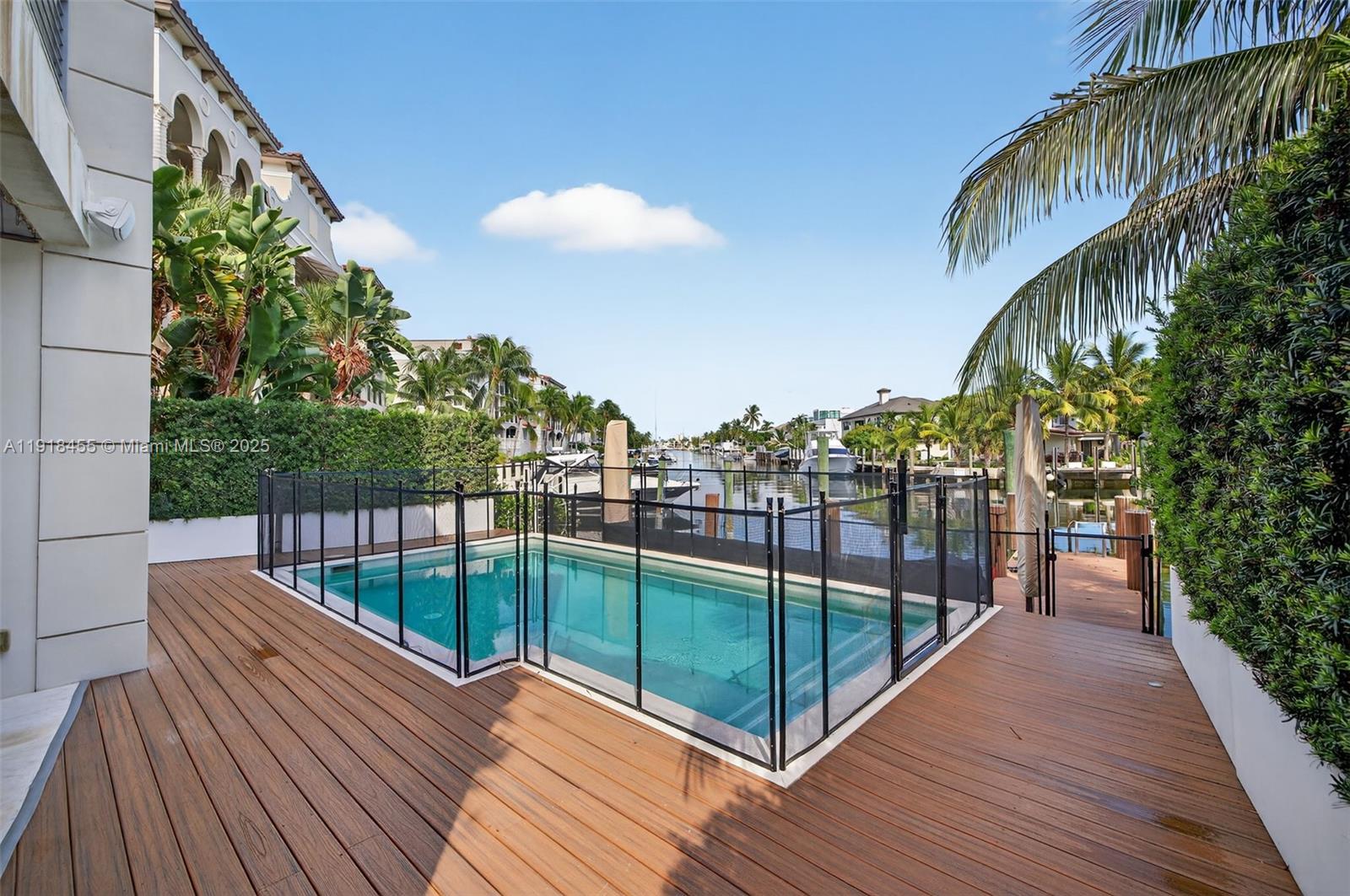 RIO VISTA - Residential