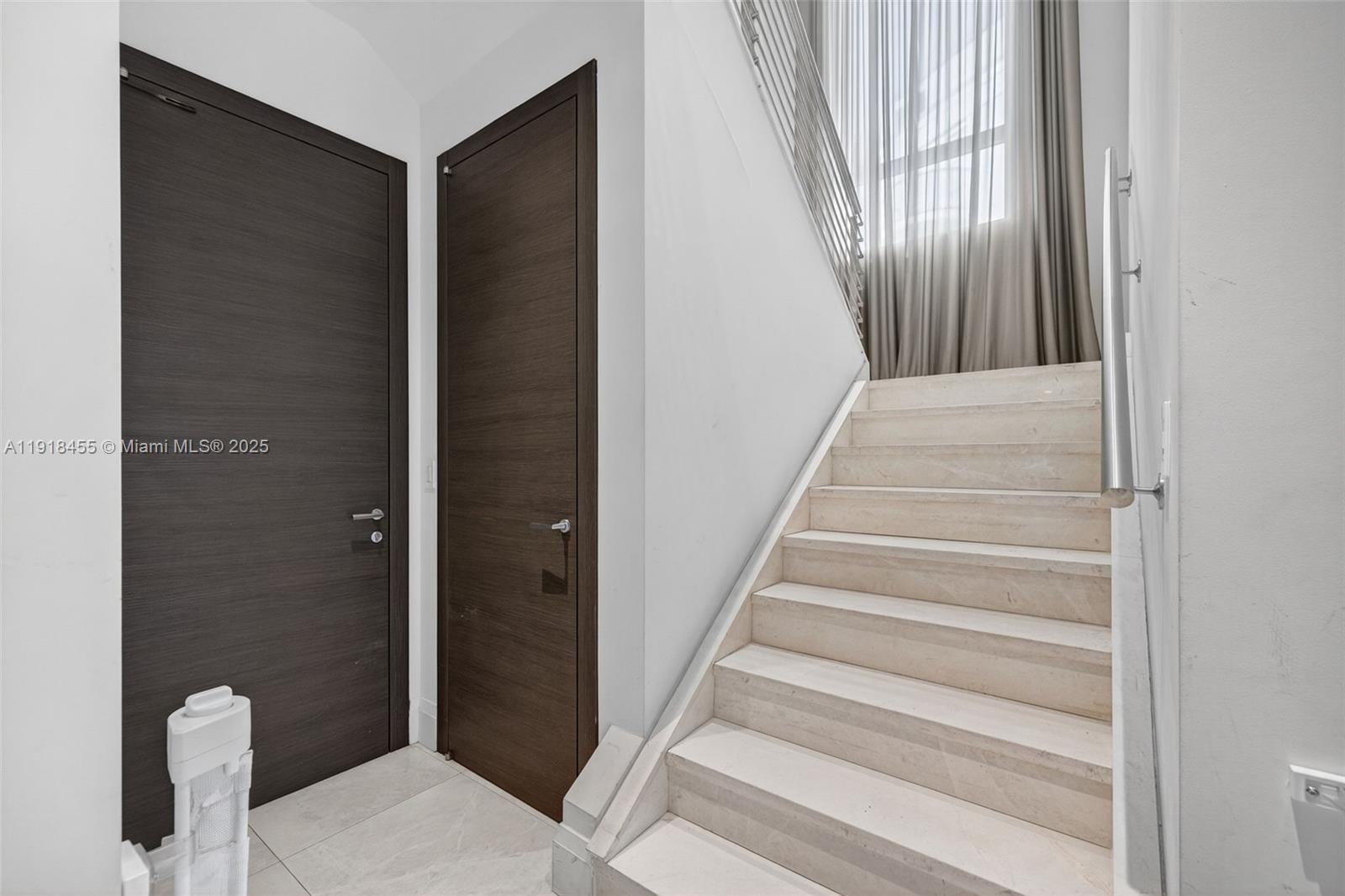 RIO VISTA - Residential