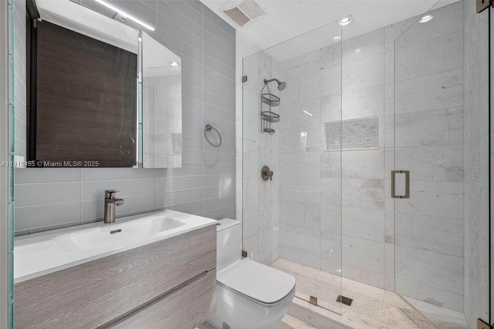 RIO VISTA - Residential