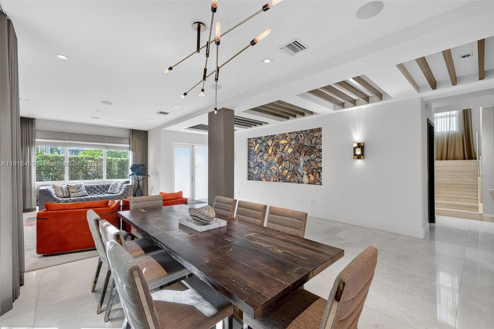 RIO VISTA - Residential