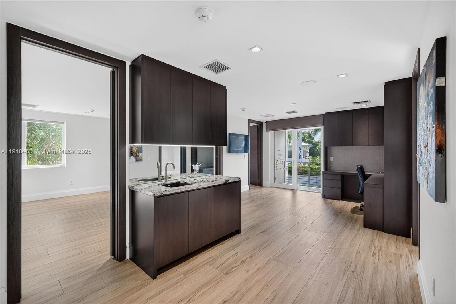 RIO VISTA - Residential