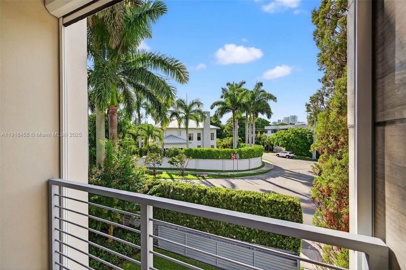 RIO VISTA - Residential