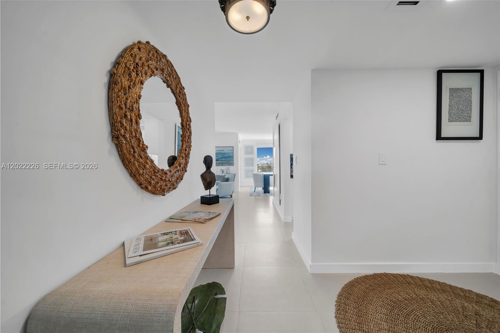 199 Ocean Lane Dr 515