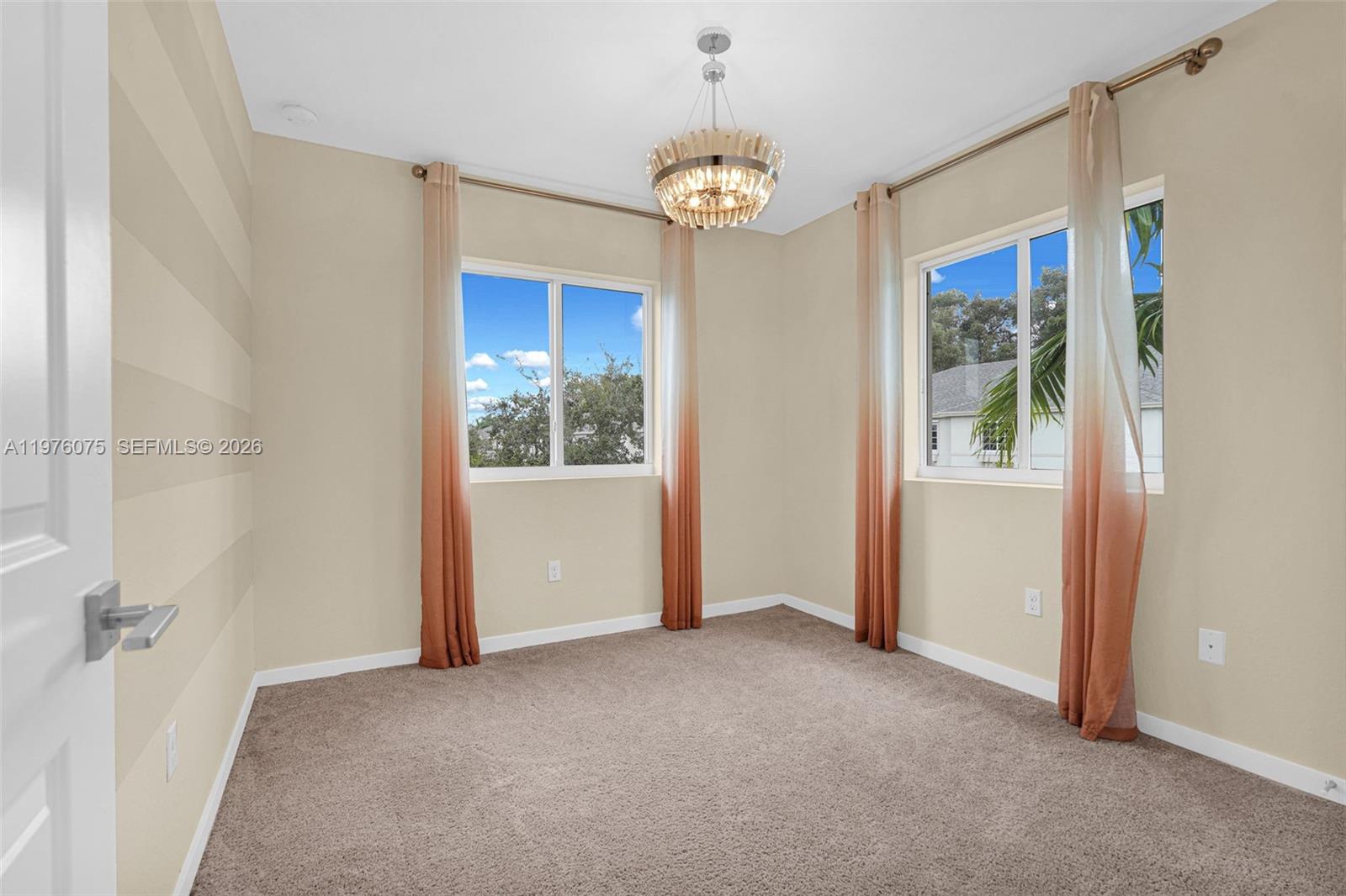 WALDEN PLACE - Residential