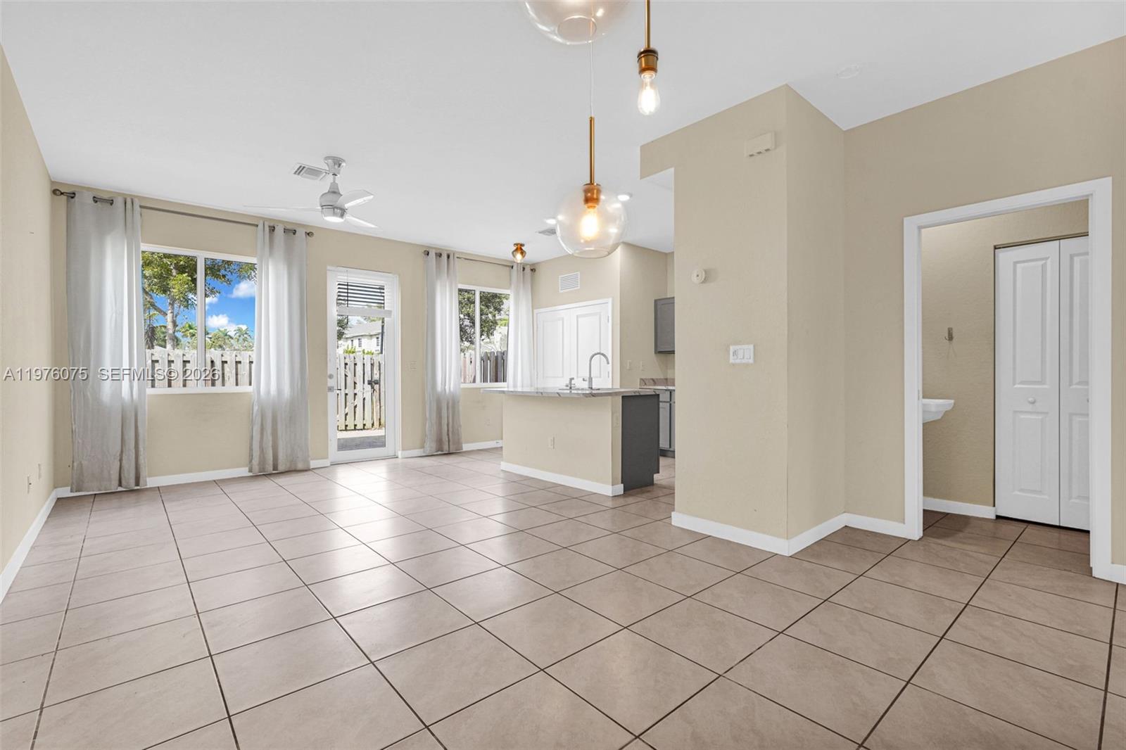 WALDEN PLACE - Residential