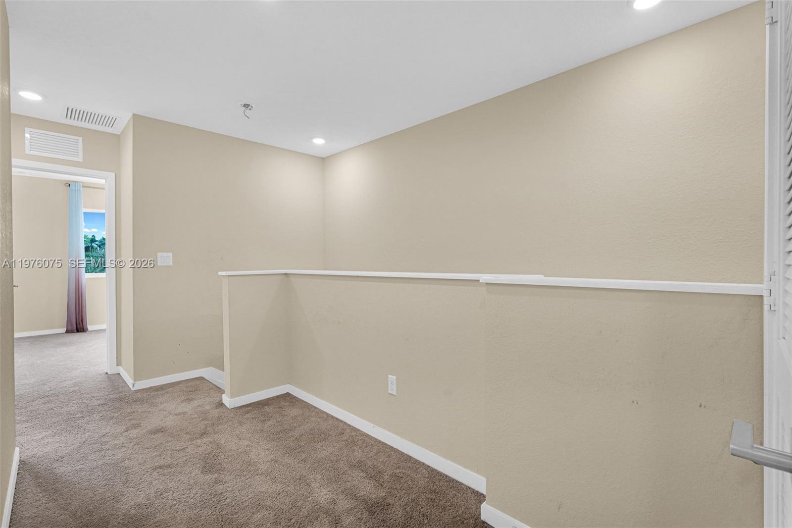 WALDEN PLACE - Residential