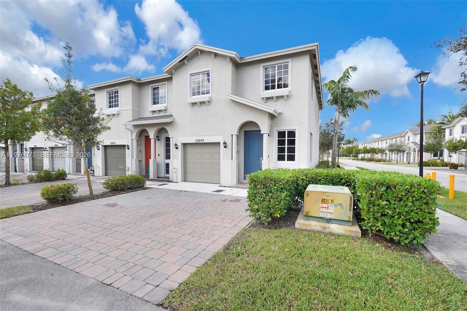 WALDEN PLACE - Residential