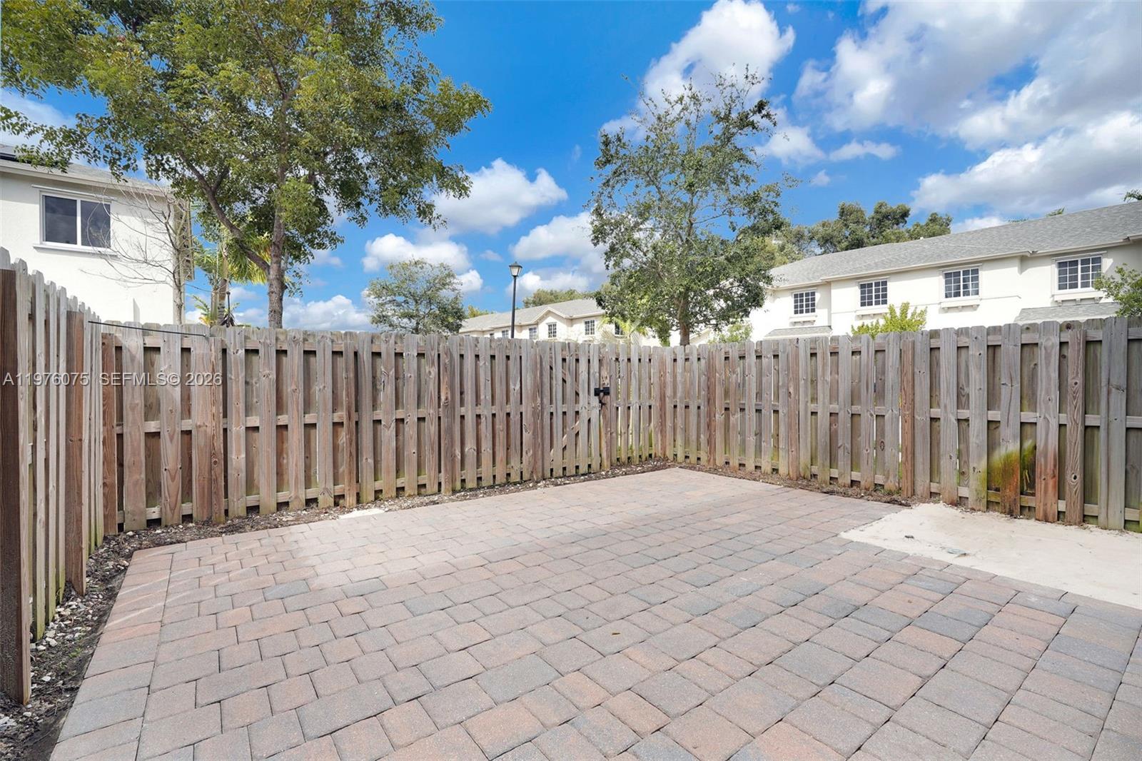 WALDEN PLACE - Residential