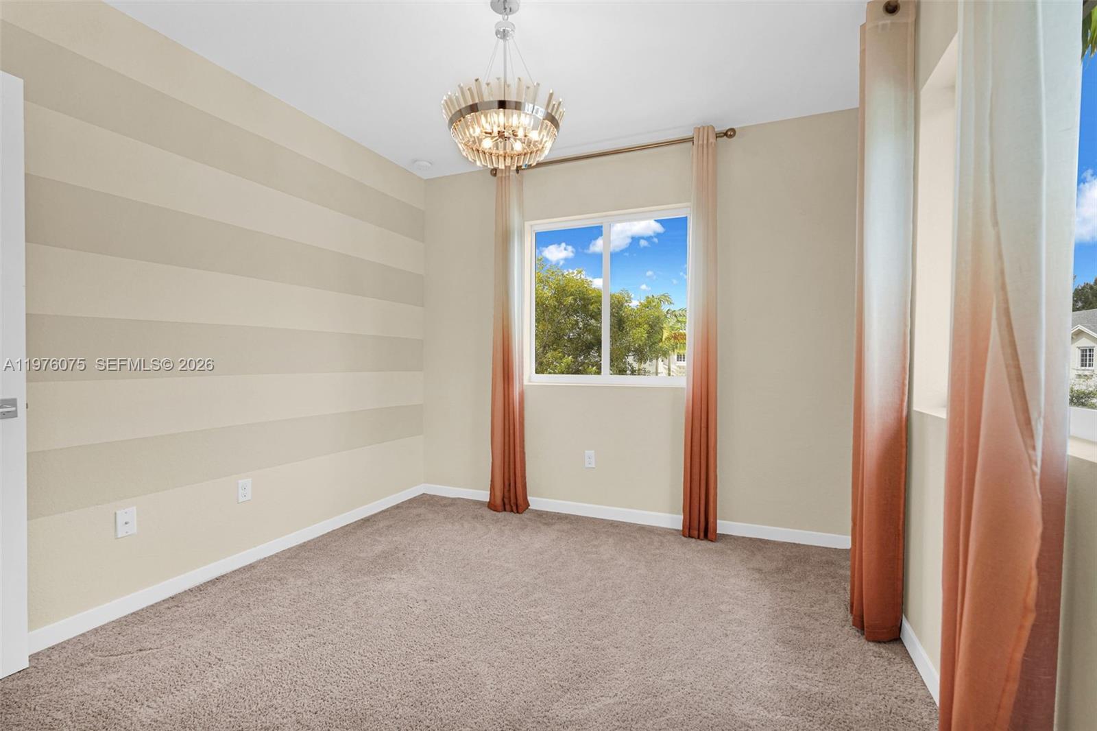 WALDEN PLACE - Residential