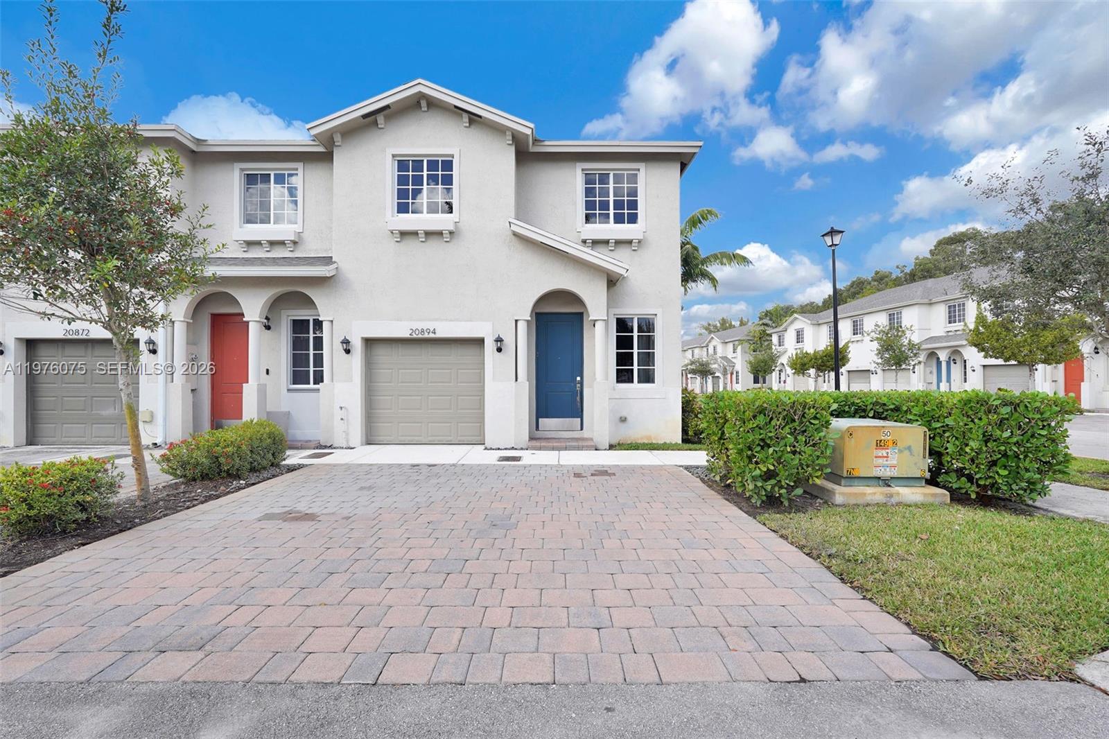 WALDEN PLACE - Residential