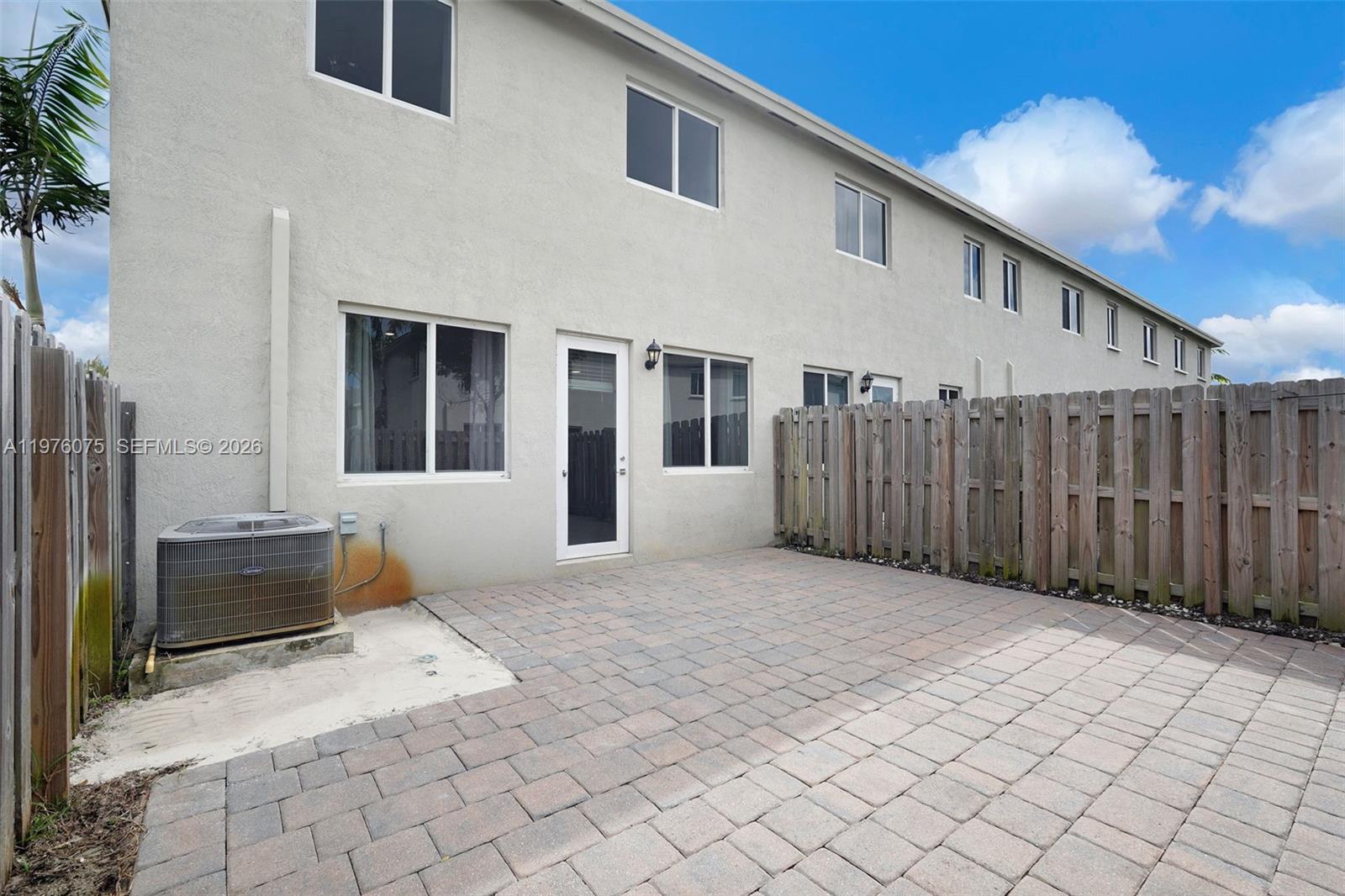 WALDEN PLACE - Residential