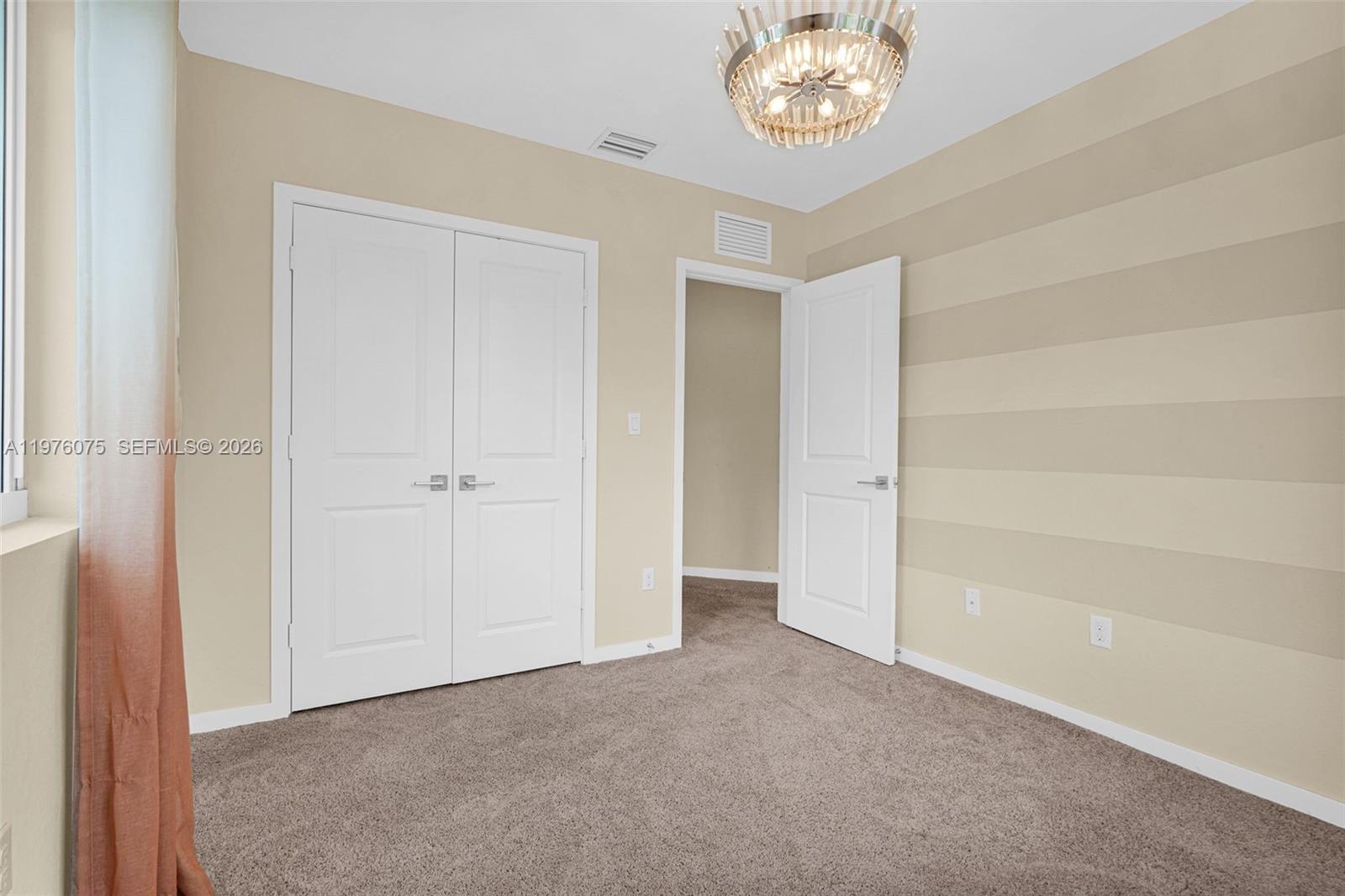 WALDEN PLACE - Residential