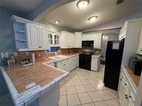 Tiny photo for 3262 SW 139th Pl, Miami, FL 33175 (MLS # A12045162)