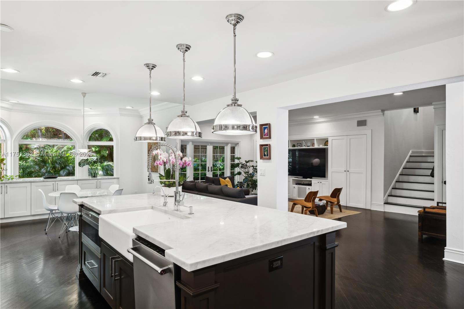 OCEAN VIEW - Residential