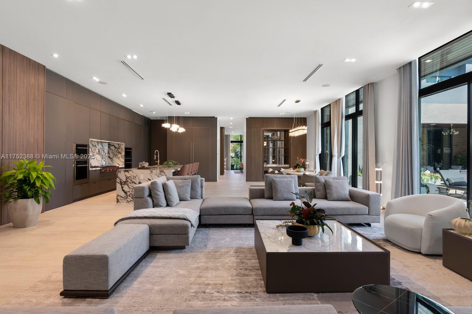 ROCKDALE ESTATES - Residential